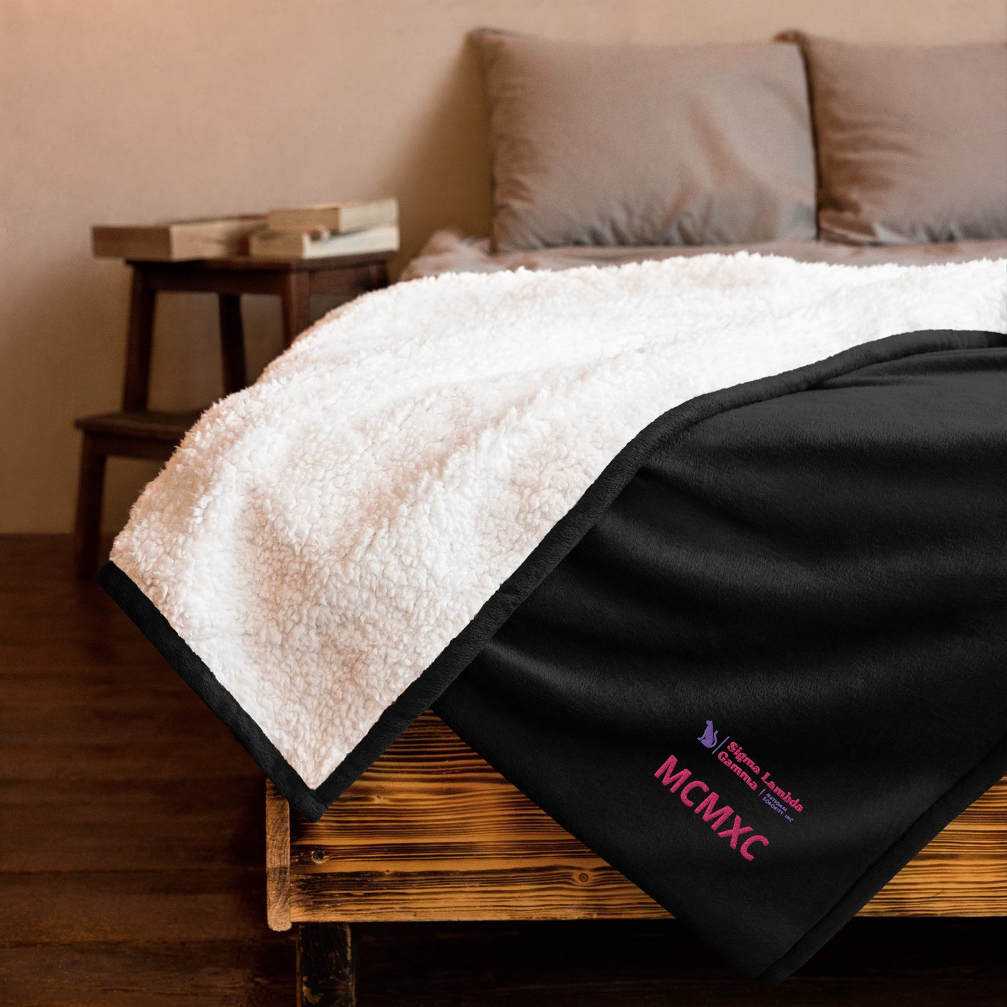 Distinct Sherpa Blanket