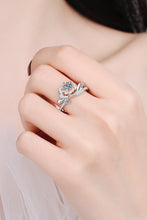 Load image into Gallery viewer, 925 Sterling Silver Rose-Shaped Moissanite Ring
