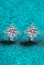 Load image into Gallery viewer, Four Leaf Clover 2 Carat Moissanite Stud Earrings
