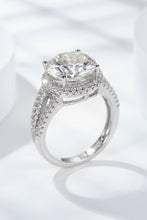 Load image into Gallery viewer, 5 Carat  Moissanite Split Shank Ring
