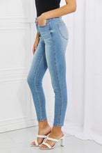 Load image into Gallery viewer, Judy Blue Nina Full Size High Waisted Skinny Jeans

