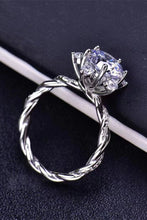 Load image into Gallery viewer, 3 Carat Moissanite Twisted Ring
