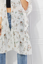 Load image into Gallery viewer, Justin Taylor Meadow of Daisies Floral Kimono

