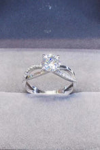 Load image into Gallery viewer, 2 Carat Moissanite Crisscross 925 Sterling Silver Ring
