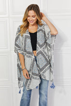 Load image into Gallery viewer, Justin Taylor Paisley Design Kimono in Gray
