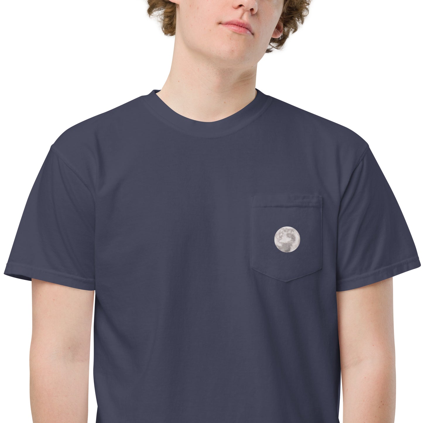 Moon Light pocket t-shirt